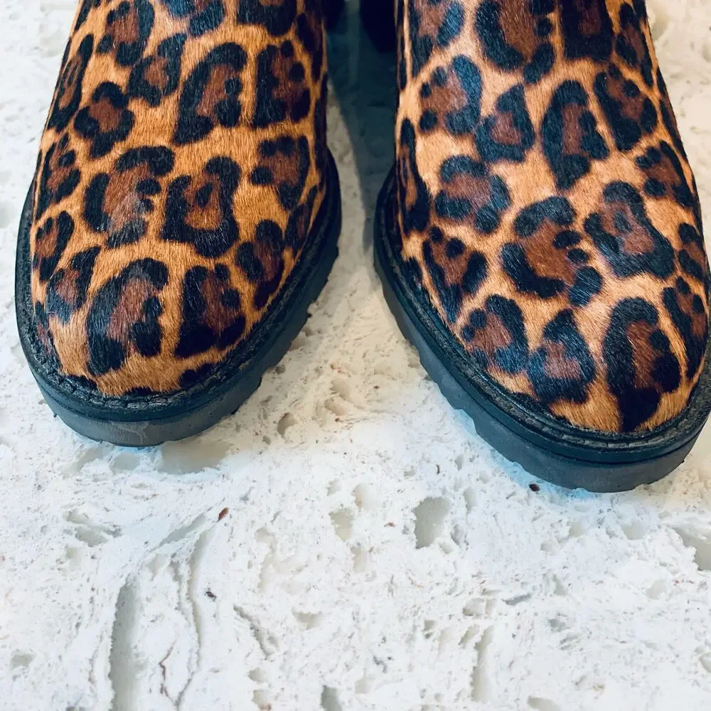 Crown Vintage Leopard print Maiy booties size 7.5